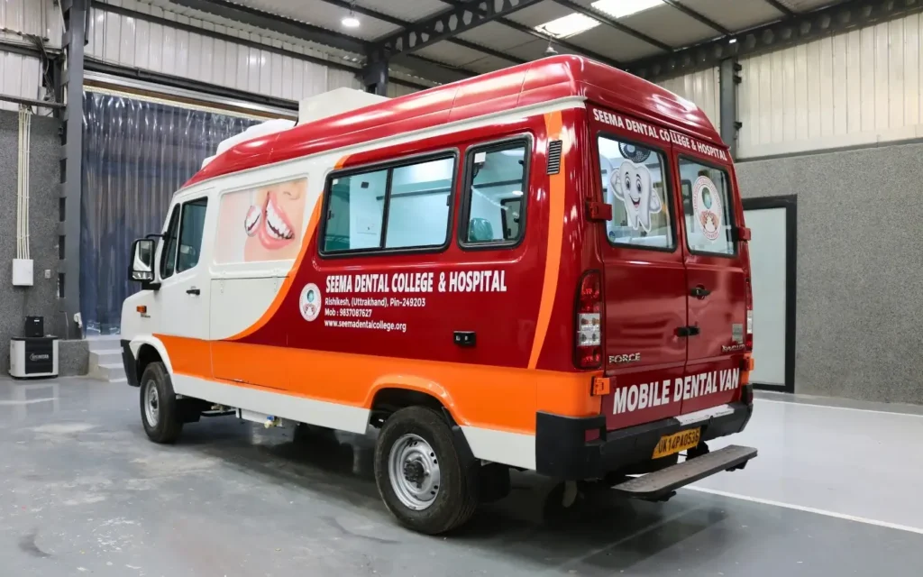 Mobile Dental Van by Ambus